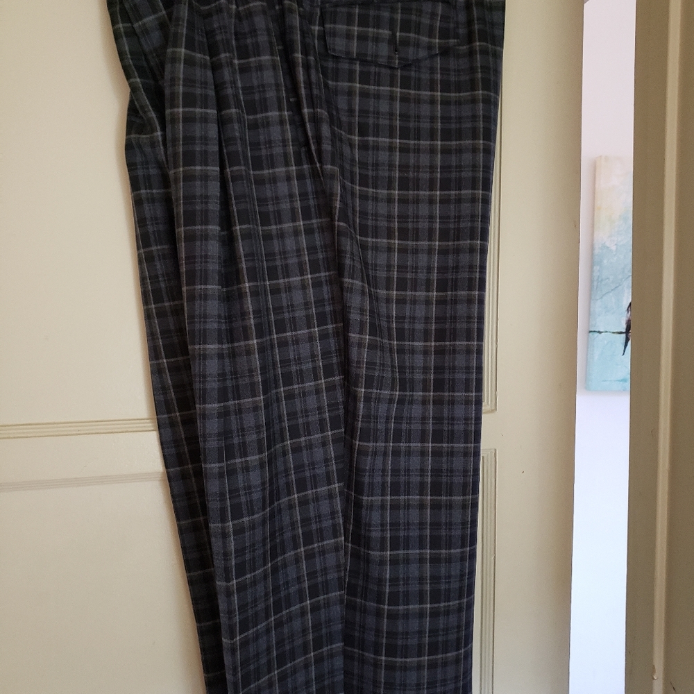 Men's 100% wool  Tiglio Luxe pants size 34R